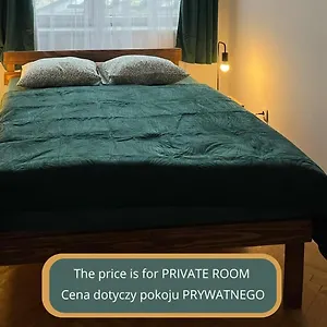 Tom Хостел