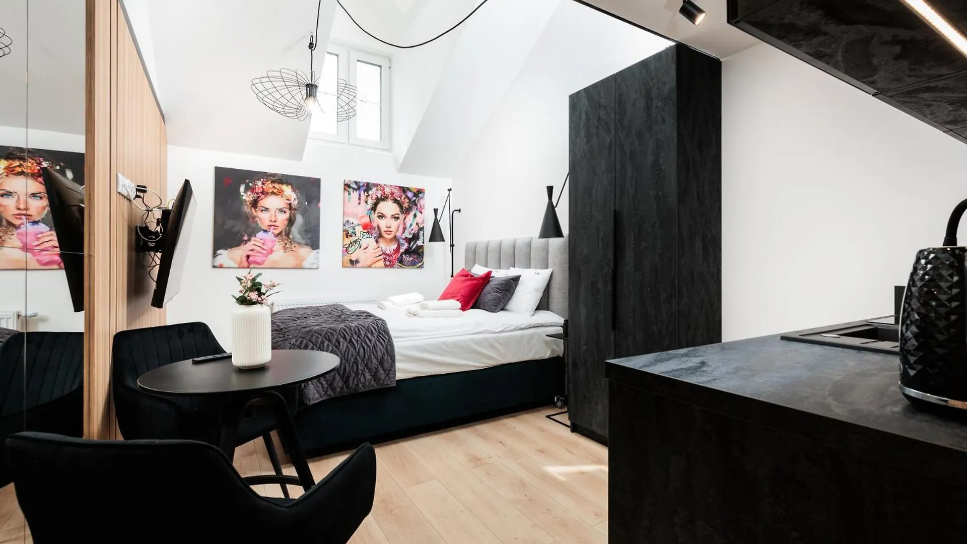 Apartament Krowoderska 55 - By Upstairs Kraków