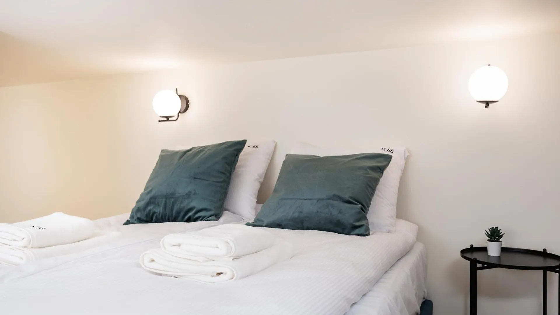 Apartament Krowoderska 55 - By Upstairs Kraków